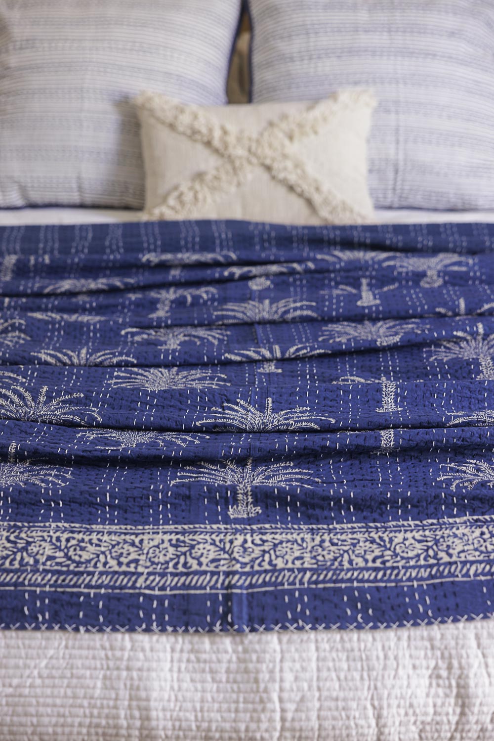 Indigo online Palm Cotton Kantha Quilt