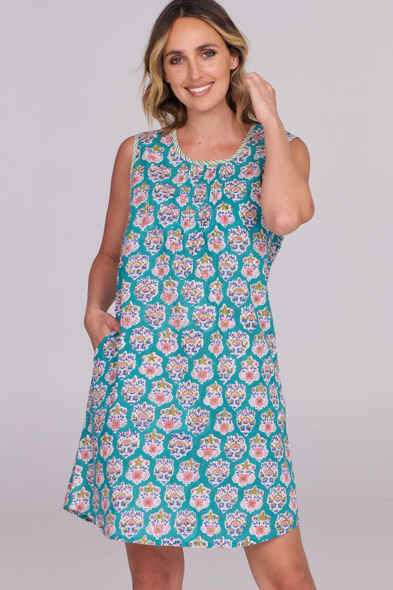 Fisher Nightie Aqua Lily